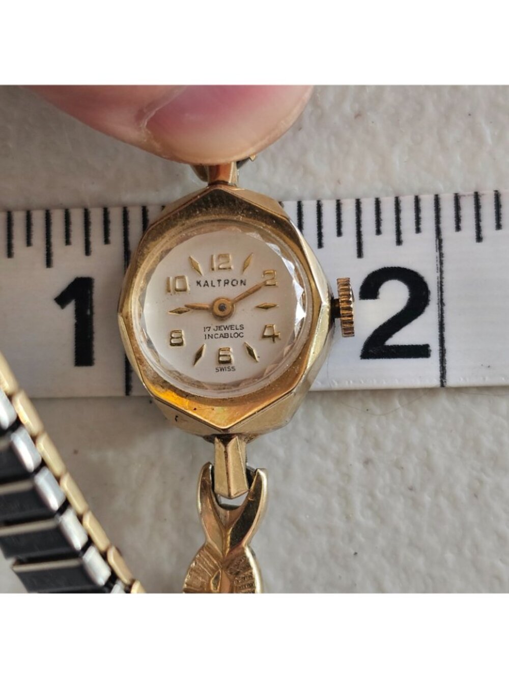 Vintage Kaltron 17J Mechanical Watch 10K RGP Bezel Runs - Parts/Repair - Picture 6 of 7